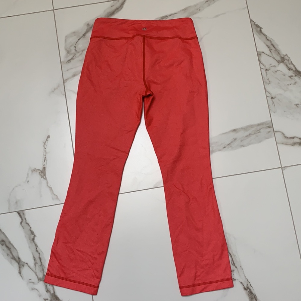Lululemon capri - Picture 2 of 3